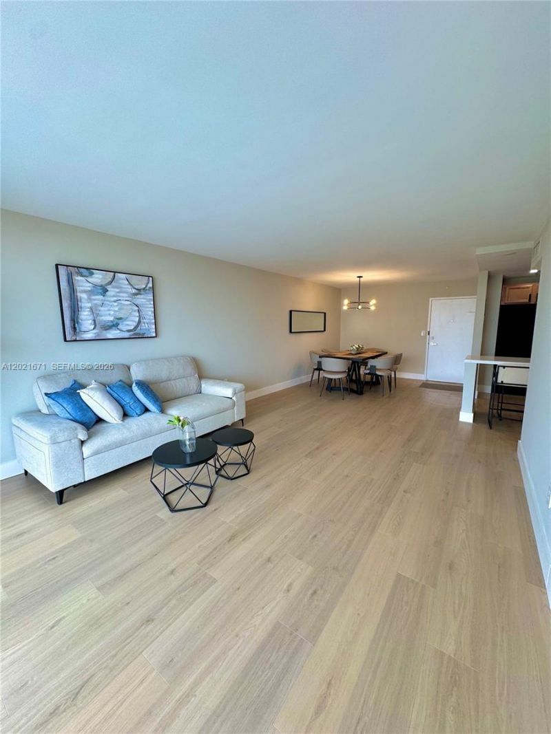 2851 NE 183rd St , Unit 1607E, Aventura, FL 33160 Photo