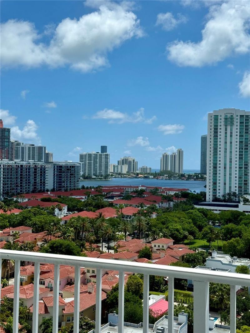2851 NE 183rd St , Unit 1607E, Aventura, FL 33160 Photo