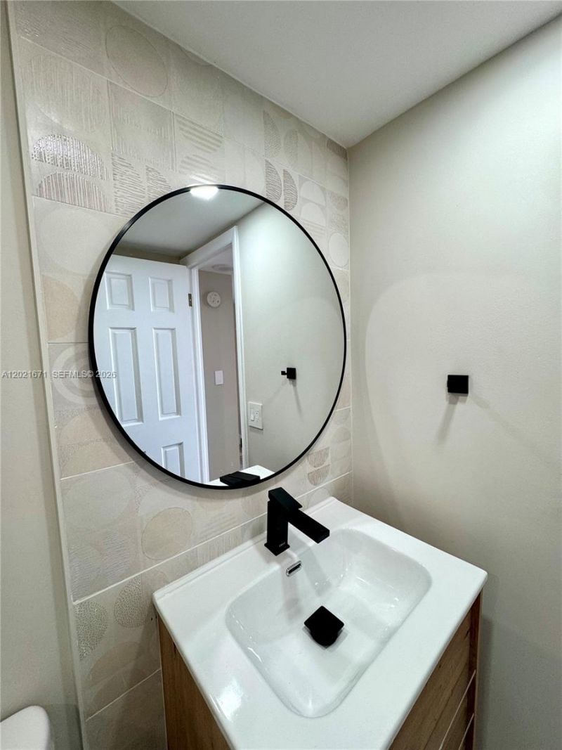 2851 NE 183rd St , Unit 1607E, Aventura, FL 33160 Photo