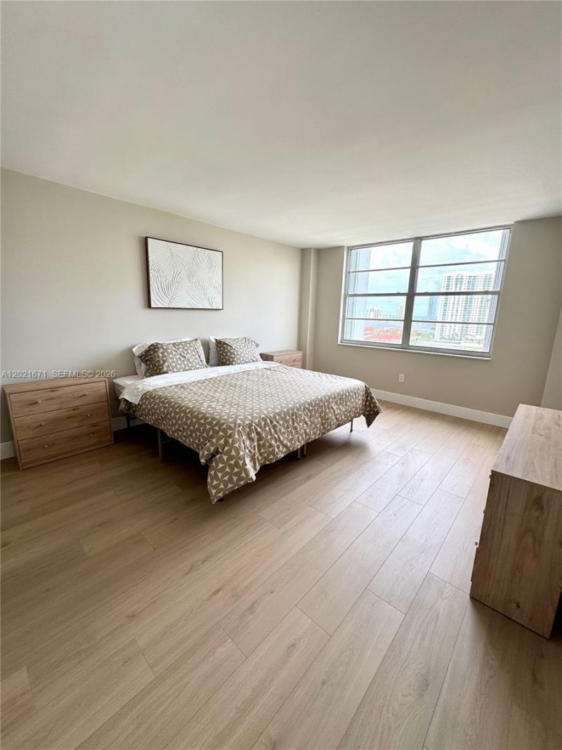 2851 NE 183rd St , Unit 1607E, Aventura, FL 33160 Photo