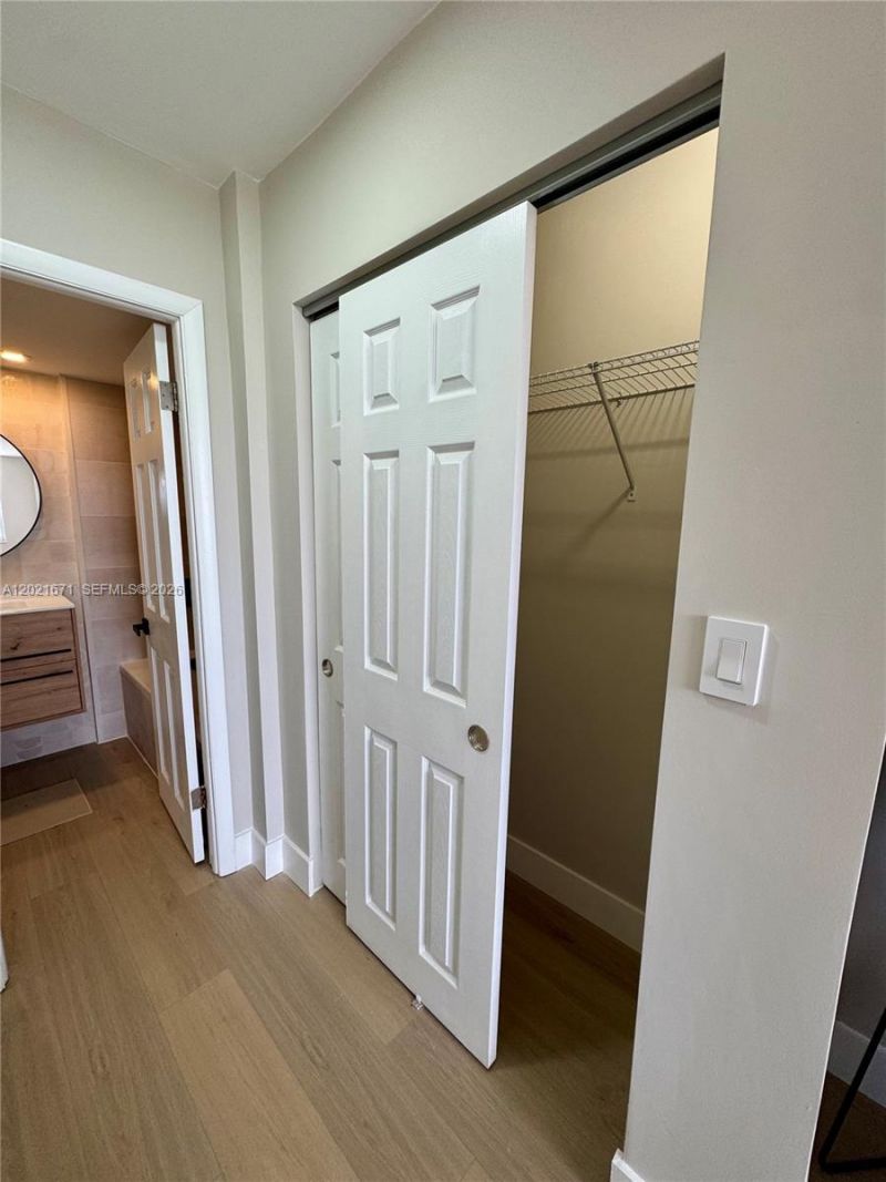 2851 NE 183rd St , Unit 1607E, Aventura, FL 33160 Photo