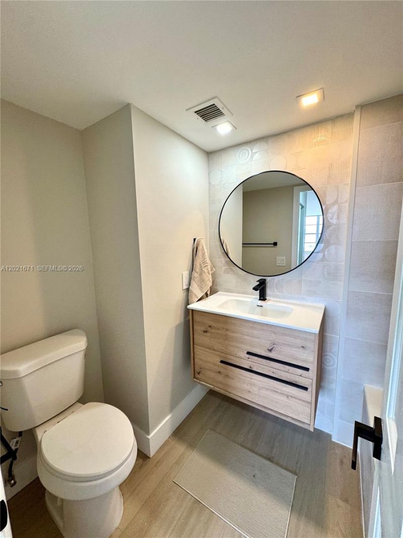 2851 NE 183rd St , Unit 1607E, Aventura, FL 33160 Photo