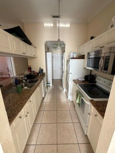 15780 SW 106th Ter, Unit 202, Miami, FL 33196 Photo