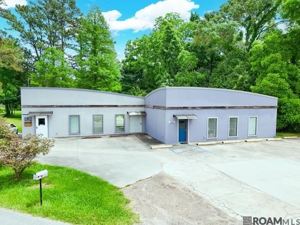 13060 Airline Hwy, Gonzales, LA 70737
