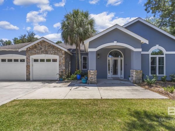 19 Lagoon Drive, Gulf Shores, AL 36542