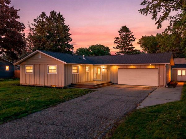 174 Cannon View Drive, Red Wing, MN 55066