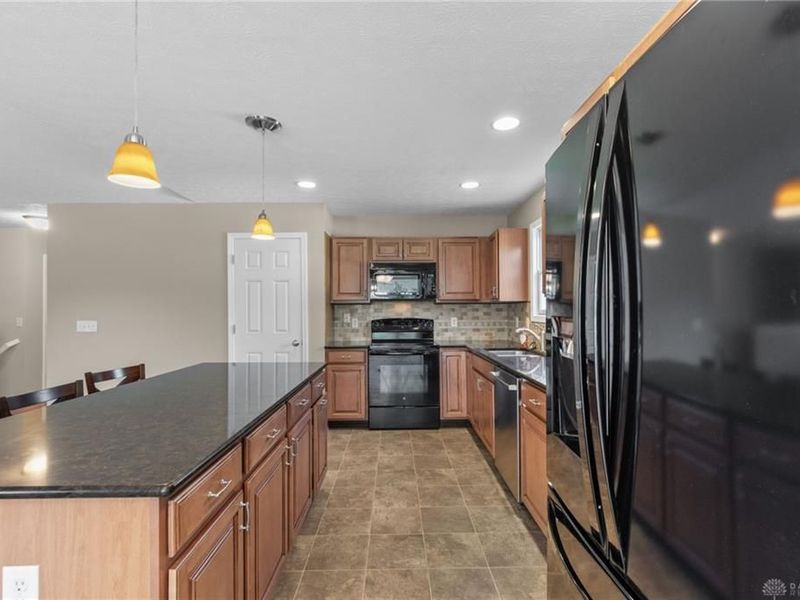 665 King Richard Court, Troy, OH 45373 Photo 14