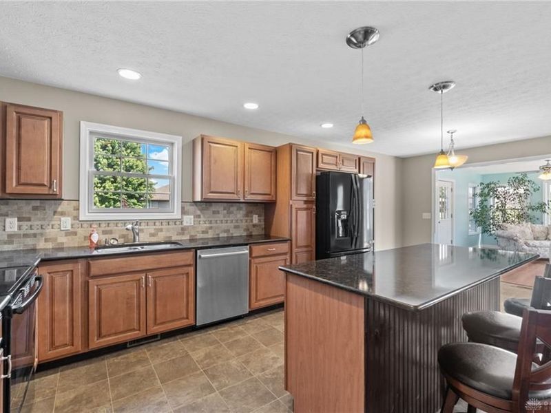 665 King Richard Court, Troy, OH 45373 Photo 15