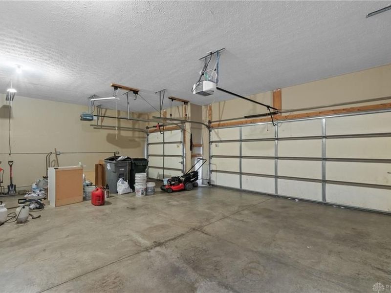665 King Richard Court, Troy, OH 45373 Photo 48