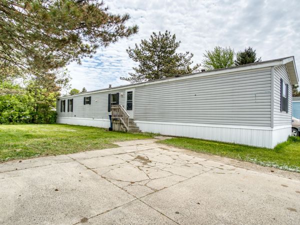 2261 Drive In Lane, Unit Lot 68, Mount Pleasant, MI 48858