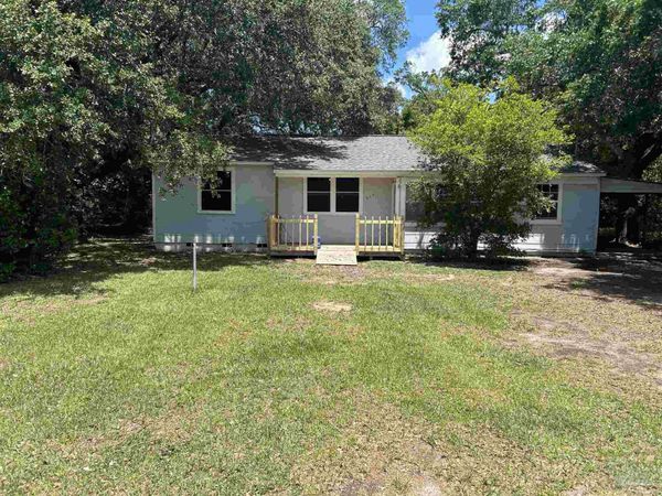 210 Milton Rd, Pensacola, FL 32507