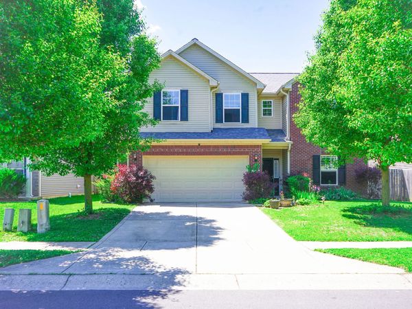 2356 Bridlewood Drive, Franklin, IN 46131