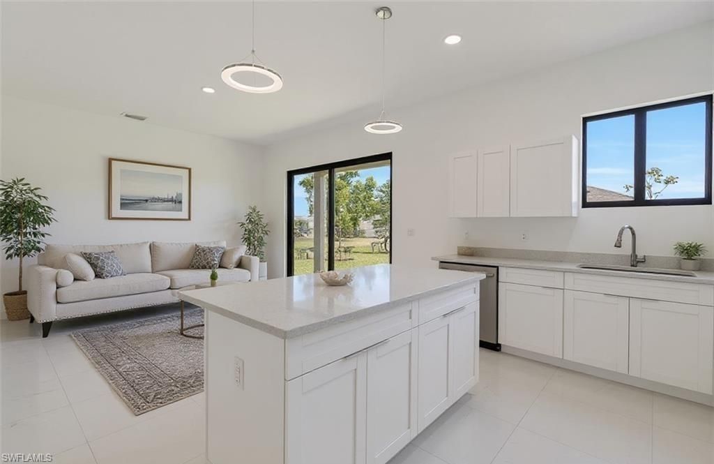 3101 NW 42nd Pl , Cape Coral, FL 33993 Photo