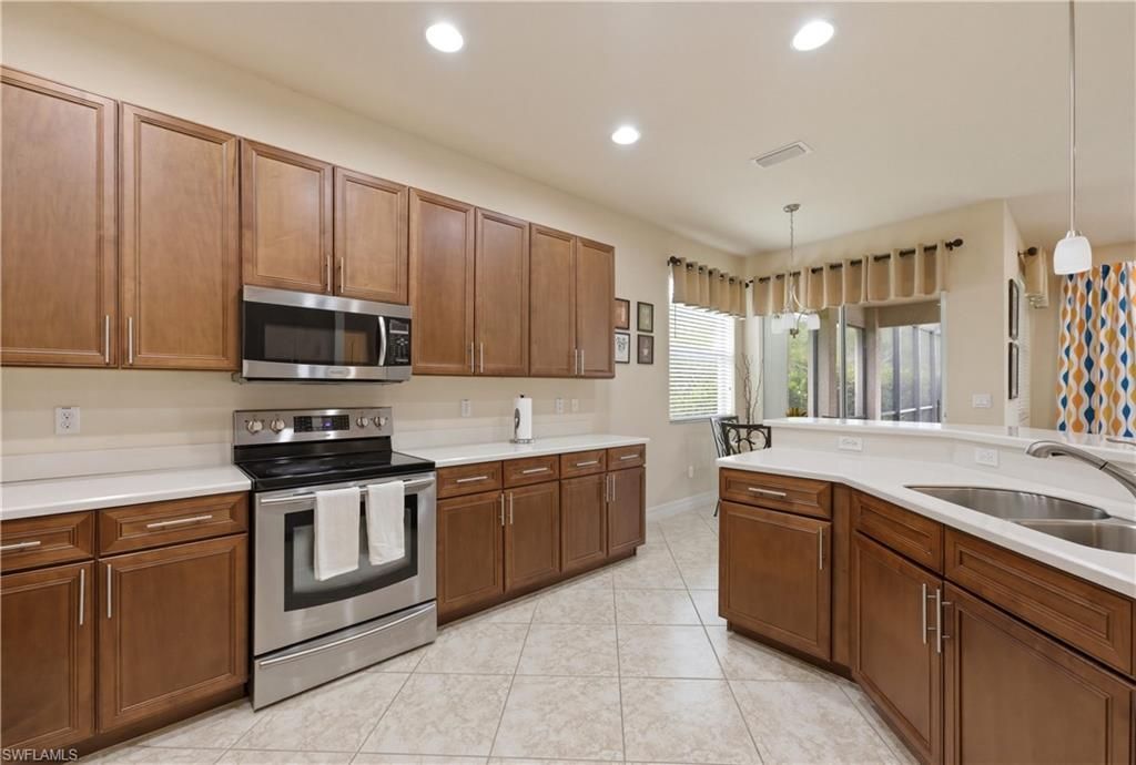 10051 Mimosa Silk Dr , Fort Myers, FL 33913 Photo