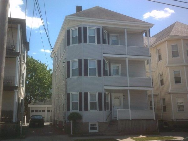 288 Earle St, Unit 2, New Bedford, MA 02746