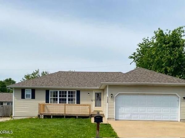 1125 TYLER DRIVE, Lebanon, MO 65536