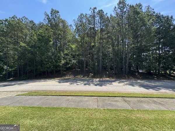 2010 Clearwater Drive, White Plains, GA 30678