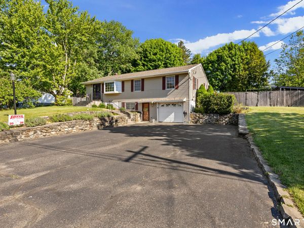 15 Chicory, Wolcott, CT 06716