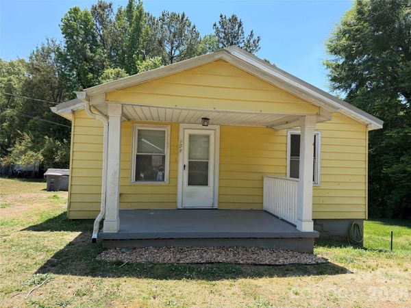 909 Cub Street , Kannapolis, NC 28081