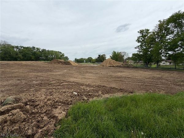 2420 Schuler Avenue NW, Massillon, OH 44647