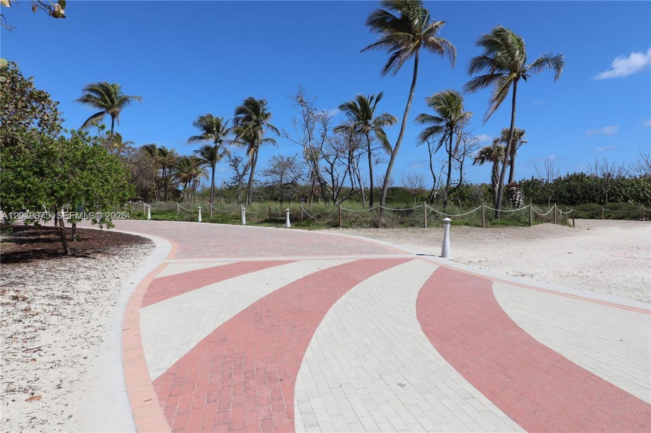 809 85th St , Unit 2, Miami Beach, FL 33141 Photo