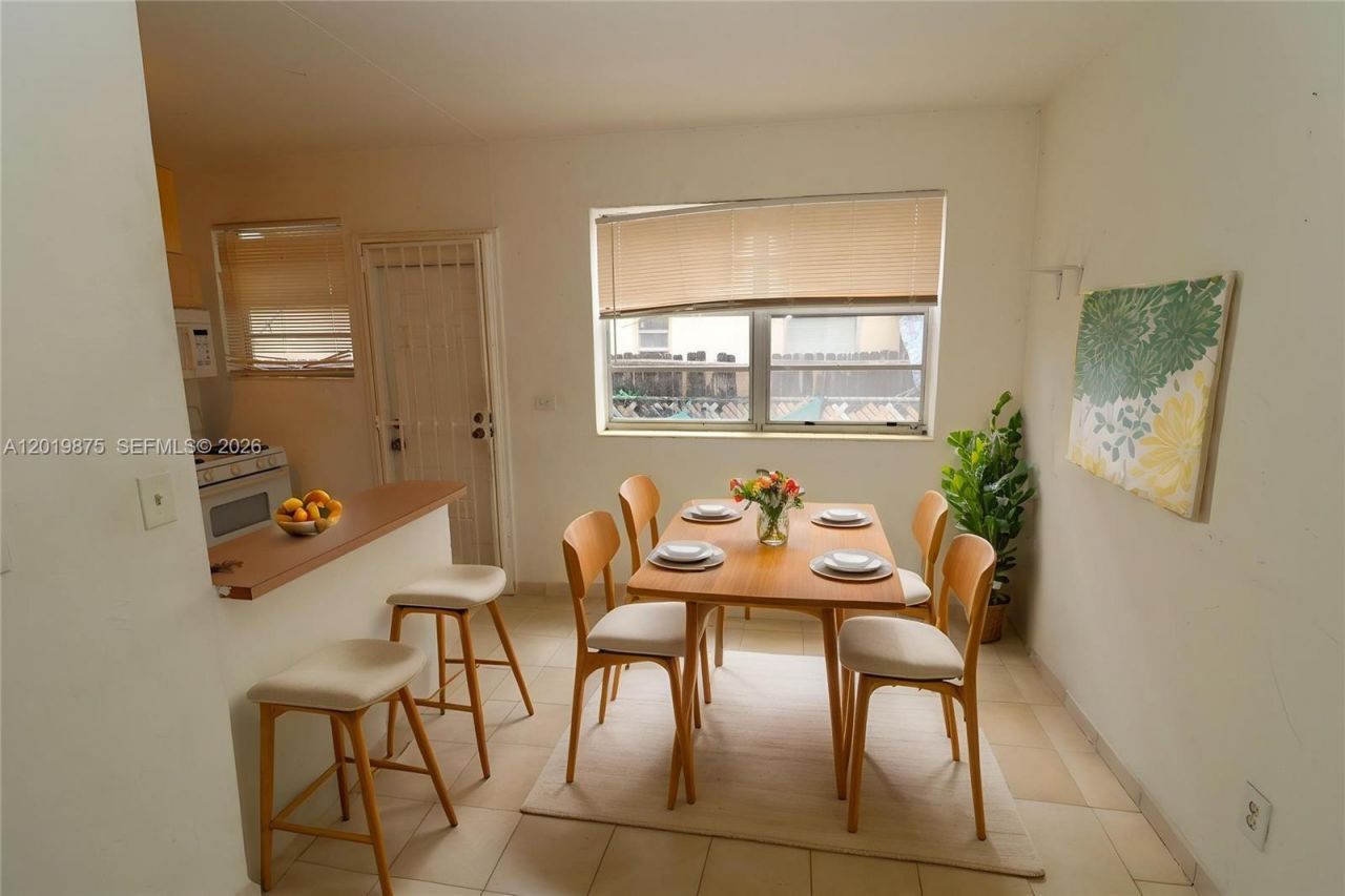 809 85th St , Unit 2, Miami Beach, FL 33141 Photo