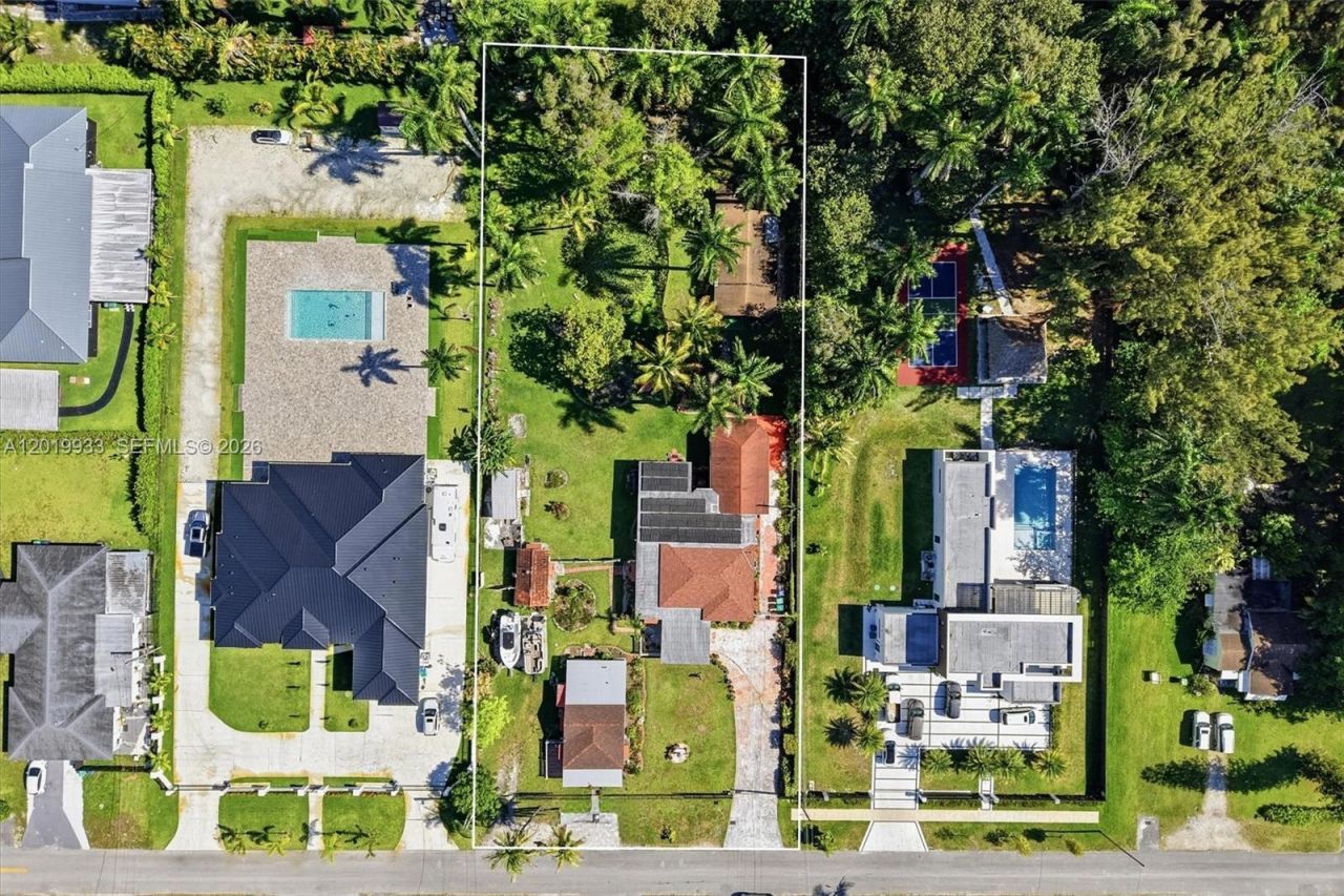 55-57 NE 156th St, Miami, FL 33162 Photo