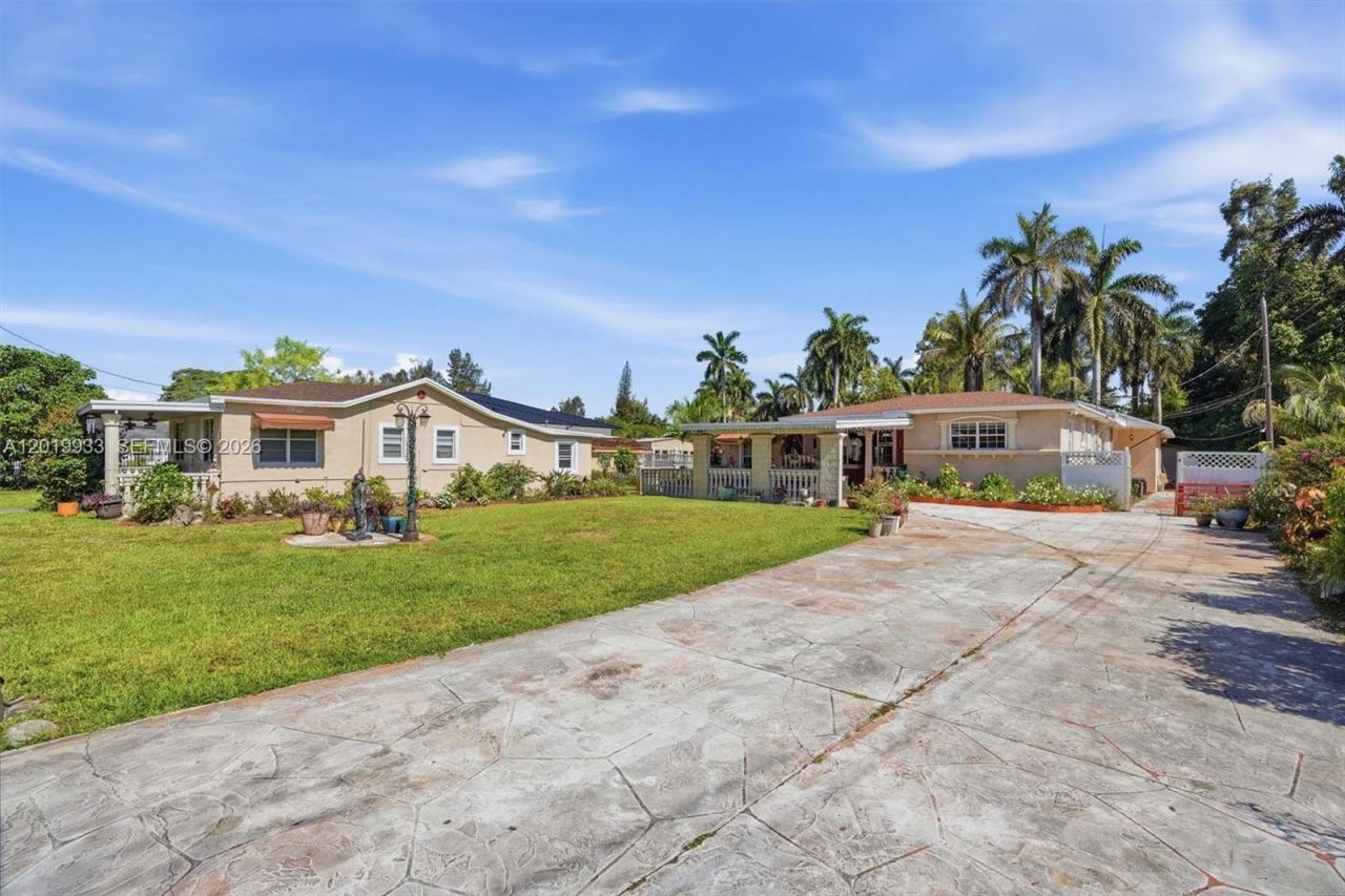 55-57 NE 156th St, Miami, FL 33162 Photo