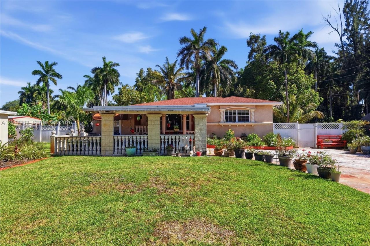 55-57 NE 156th St, Miami, FL 33162 Photo