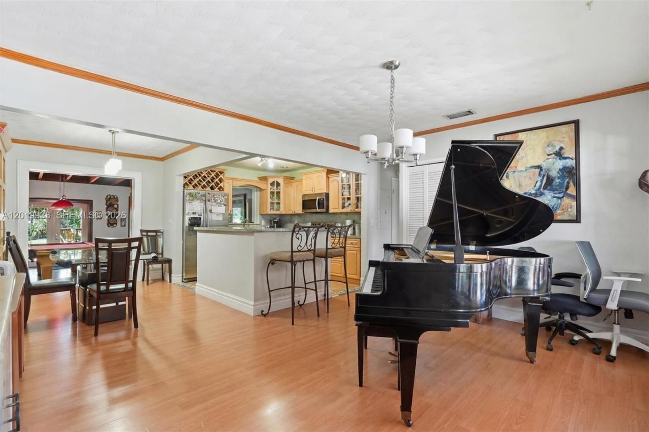 55-57 NE 156th St, Miami, FL 33162 Photo