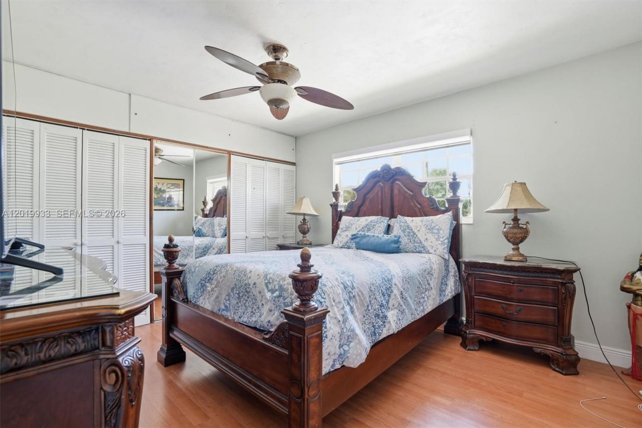 55-57 NE 156th St, Miami, FL 33162 Photo