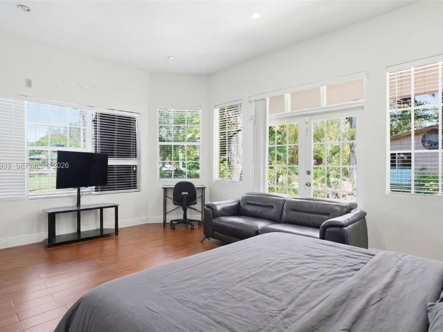 Property Image 52