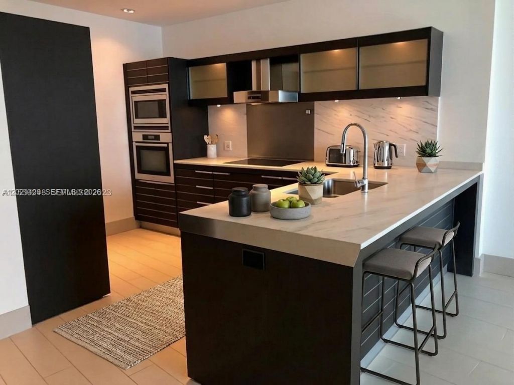 200 Biscayne Boulevard Way , Unit 5004, Miami, FL 33131 Photo