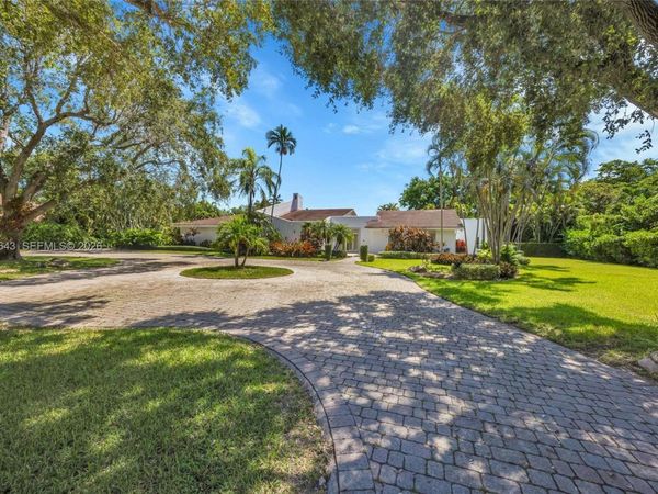 8303 Old Cutler Rd , Coral Gables, FL 33143