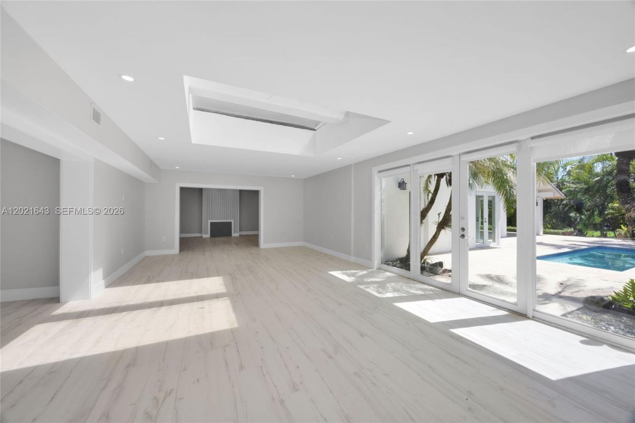 8303 Old Cutler Rd , Coral Gables, FL 33143 Photo