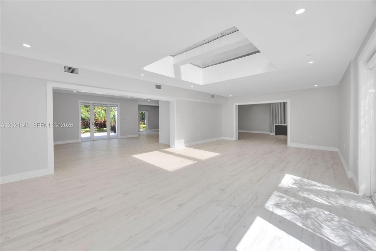 8303 Old Cutler Rd , Coral Gables, FL 33143 Photo