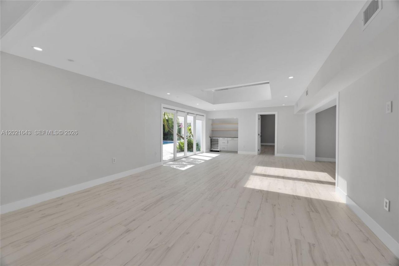 8303 Old Cutler Rd , Coral Gables, FL 33143 Photo