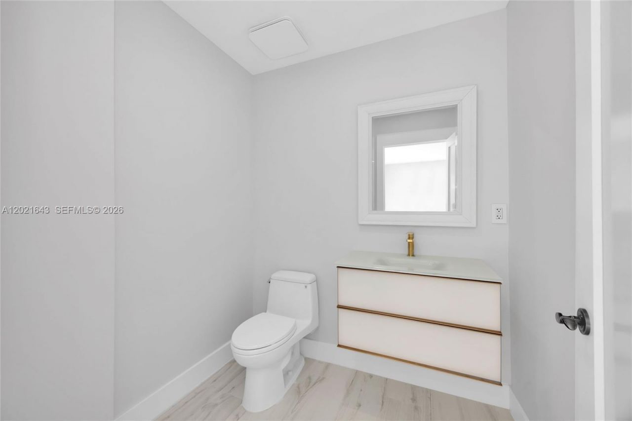 8303 Old Cutler Rd , Coral Gables, FL 33143 Photo