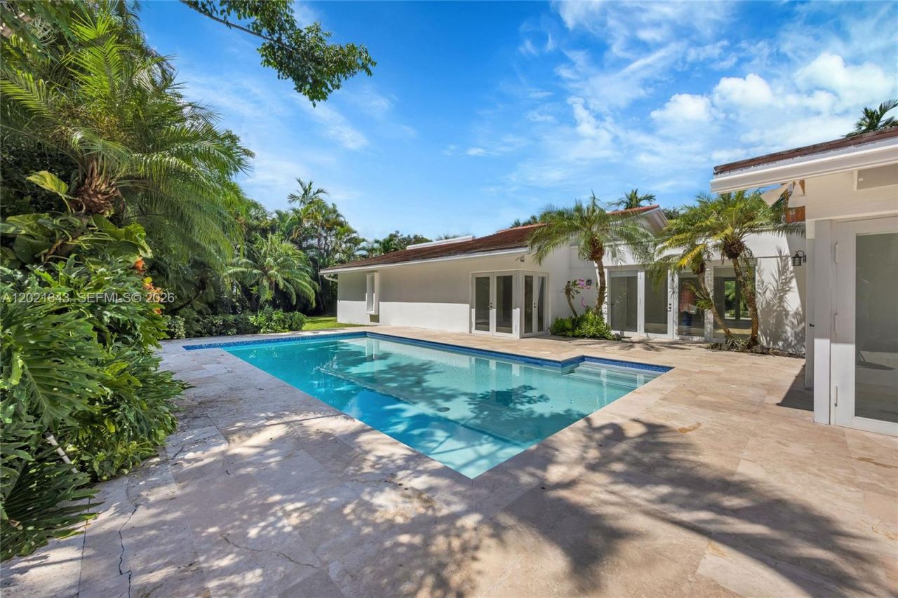 8303 Old Cutler Rd , Coral Gables, FL 33143 Photo
