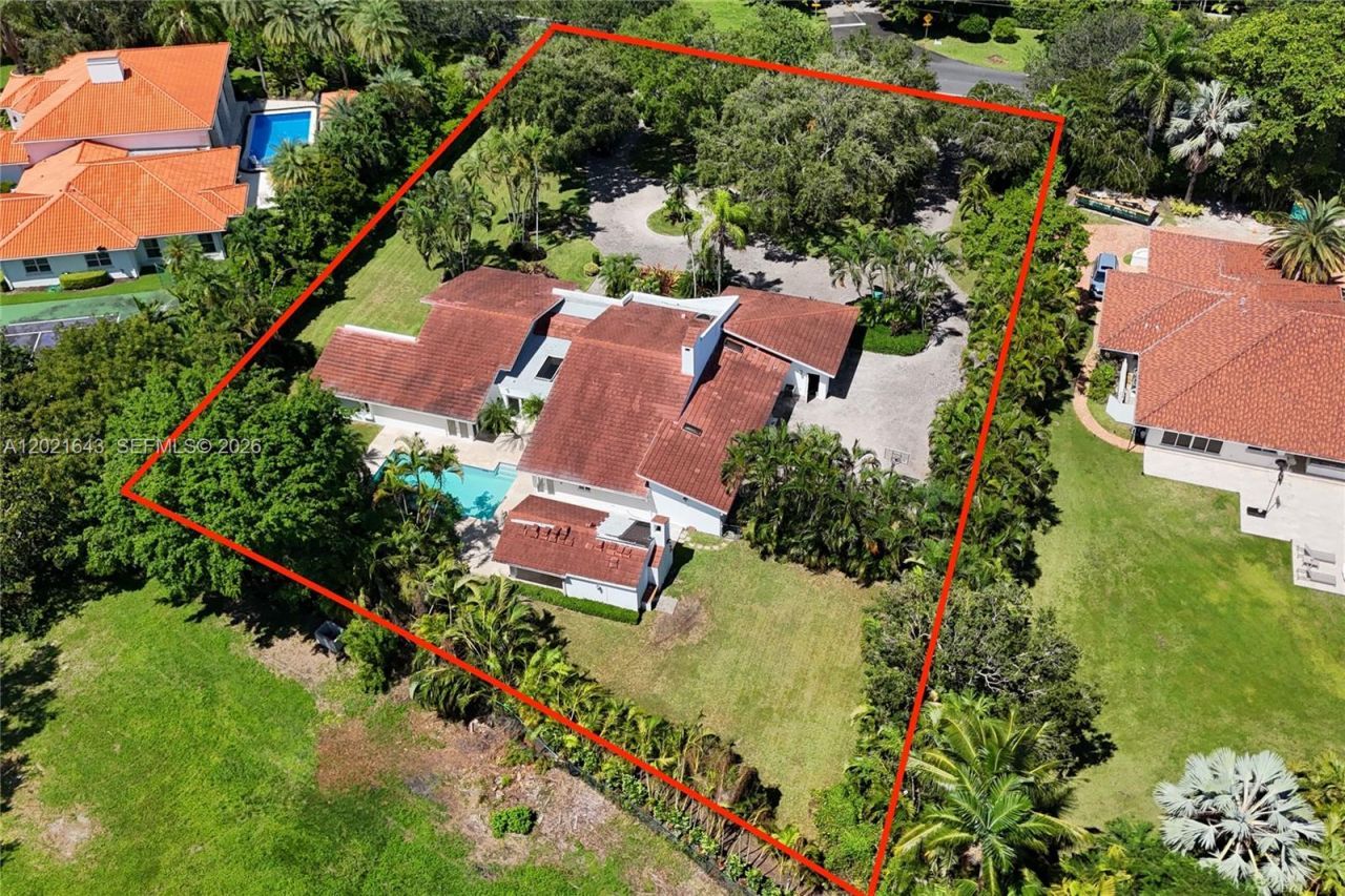 8303 Old Cutler Rd , Coral Gables, FL 33143 Photo