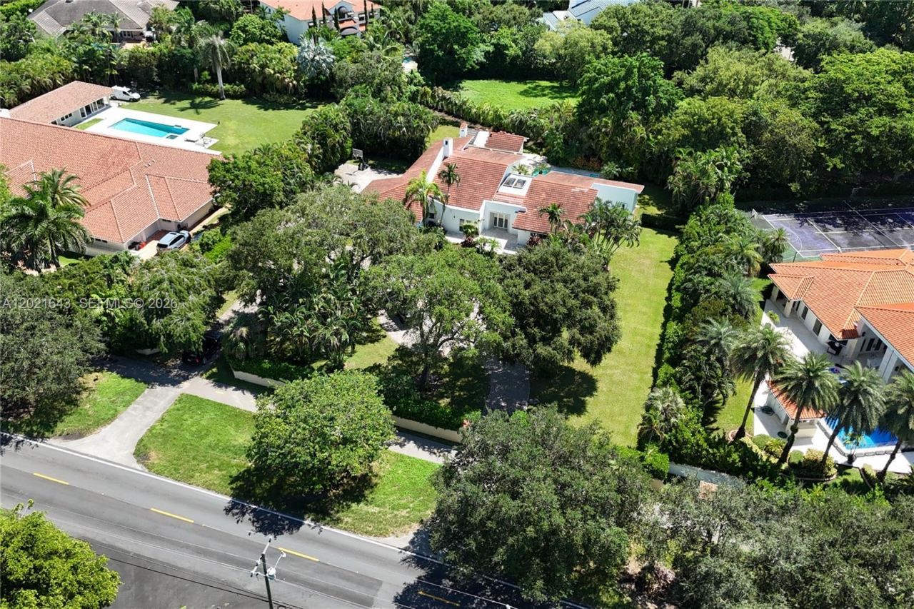 8303 Old Cutler Rd , Coral Gables, FL 33143 Photo