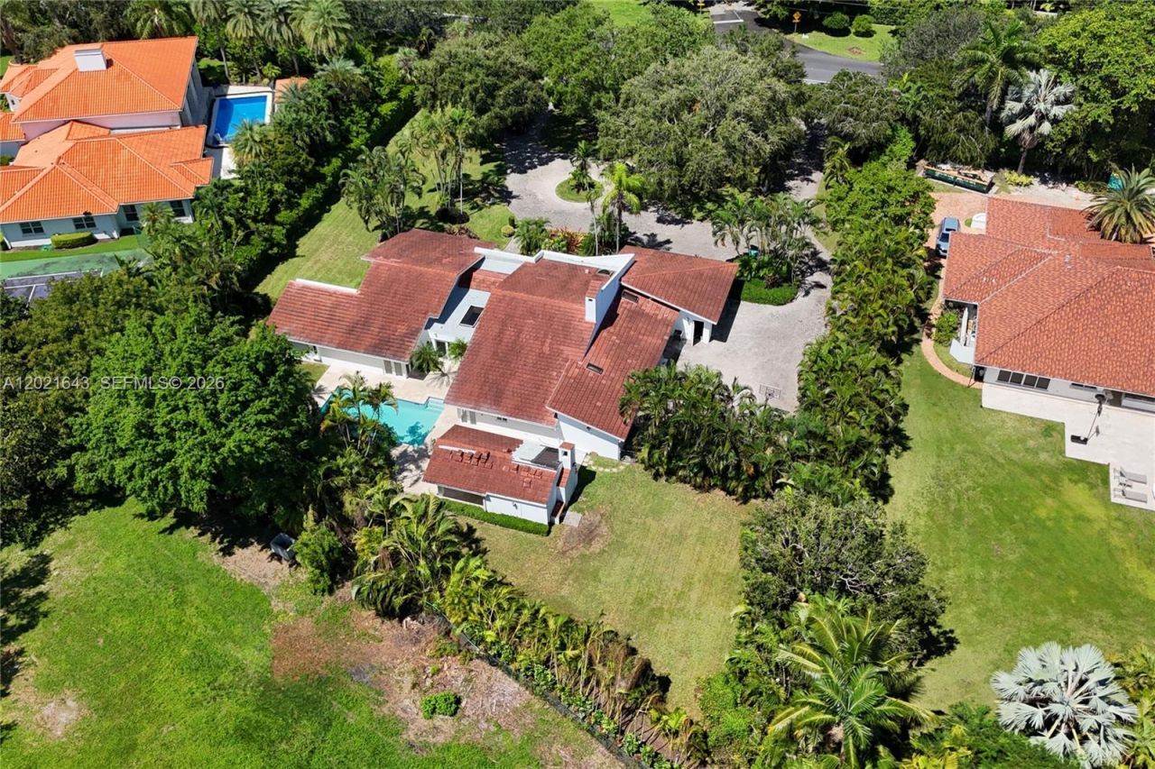 8303 Old Cutler Rd , Coral Gables, FL 33143 Photo