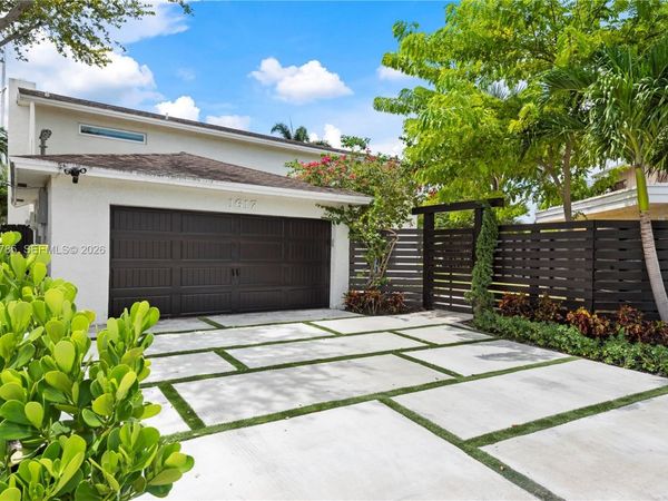 1617 SW 17th Ave , Fort Lauderdale, FL 33312