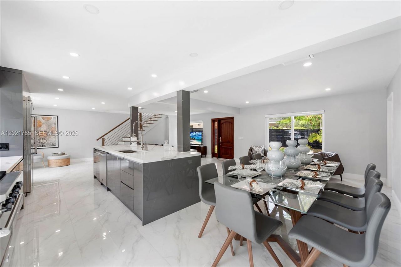 1617 SW 17th Ave , Fort Lauderdale, FL 33312 Photo