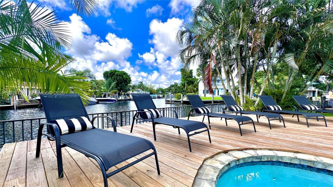 1617 SW 17th Ave , Fort Lauderdale, FL 33312 Photo