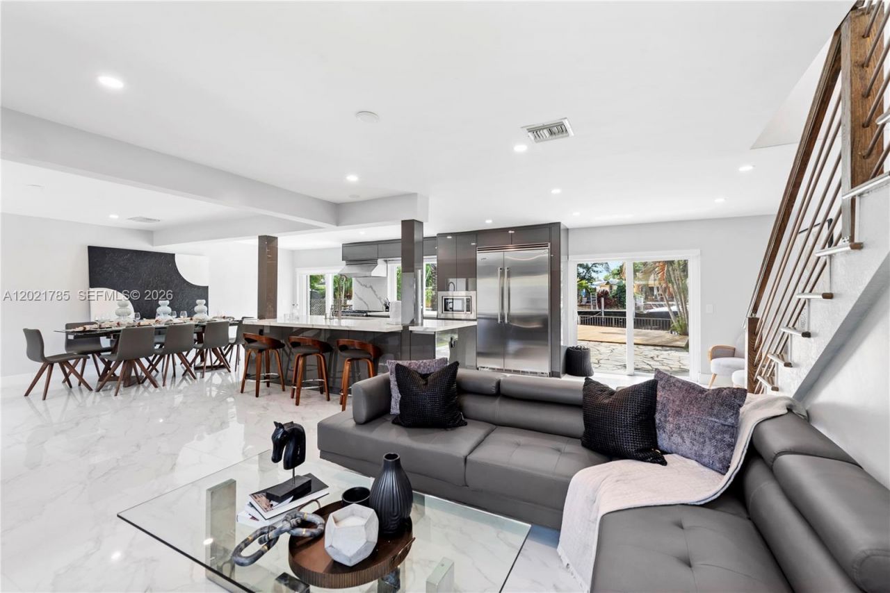 1617 SW 17th Ave , Fort Lauderdale, FL 33312 Photo