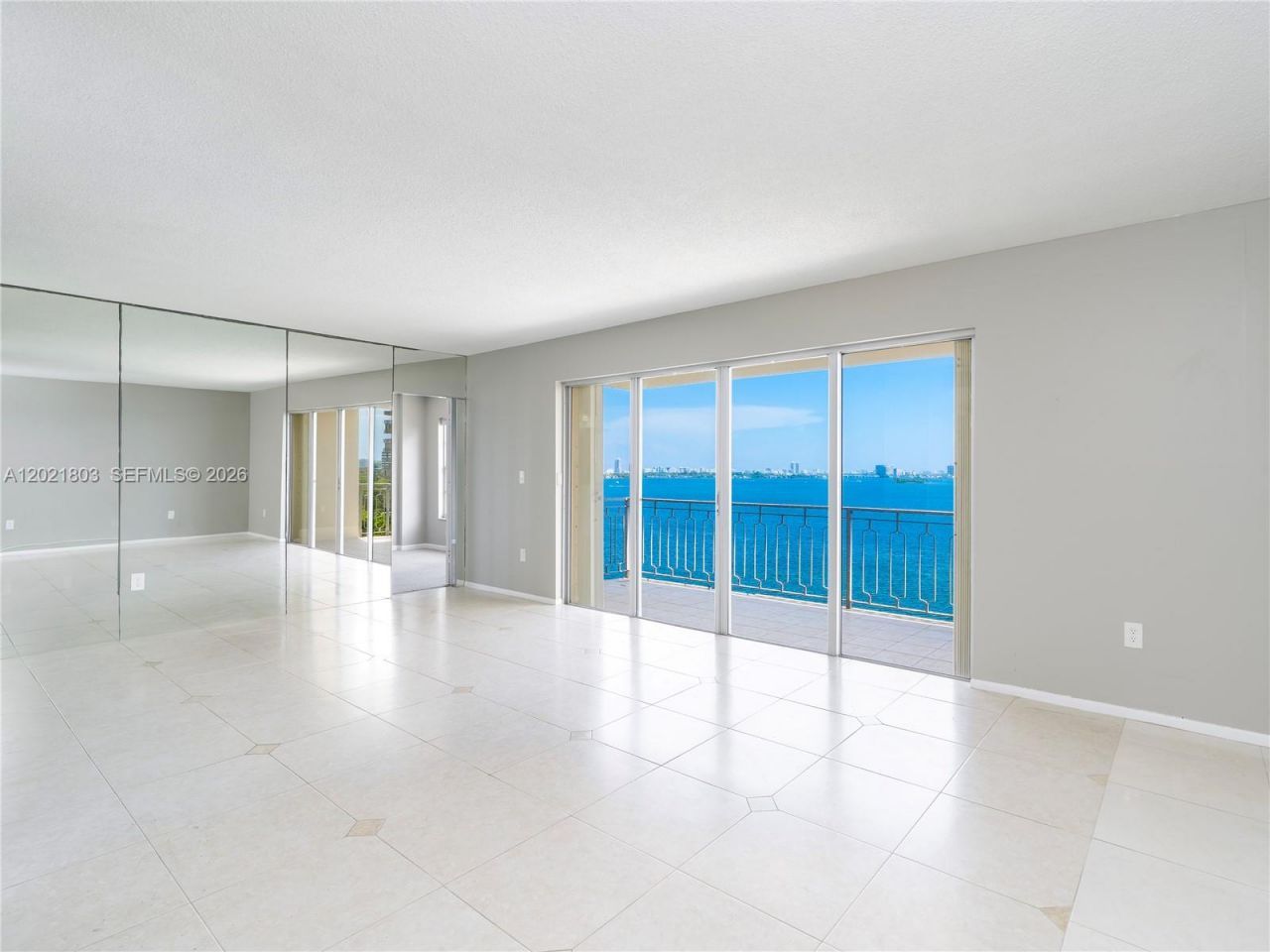 11111 Biscayne Blvd , Unit 912, Miami, FL 33181 Photo