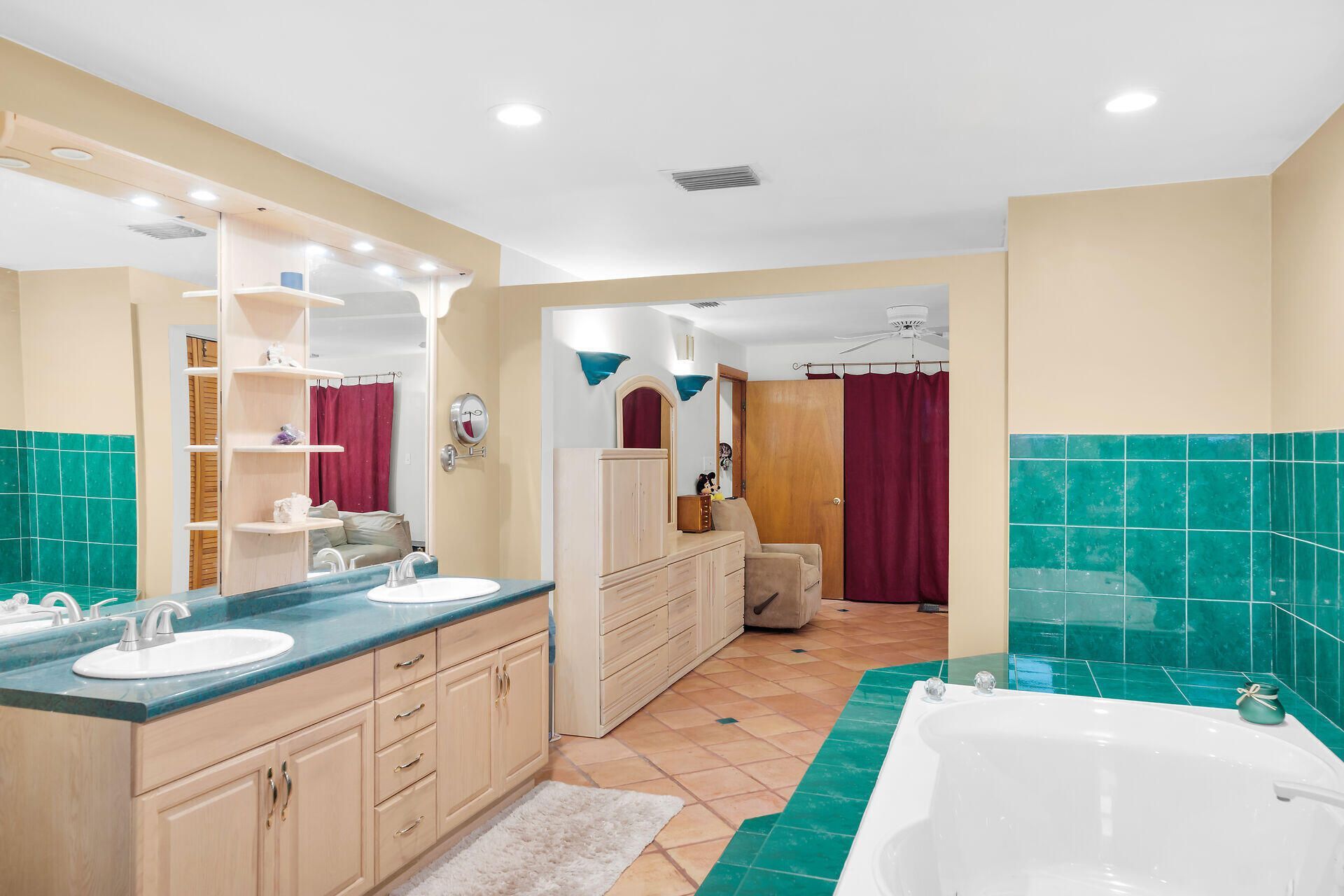 323 Bay View Avenue, Key Largo, FL 33037 Photo