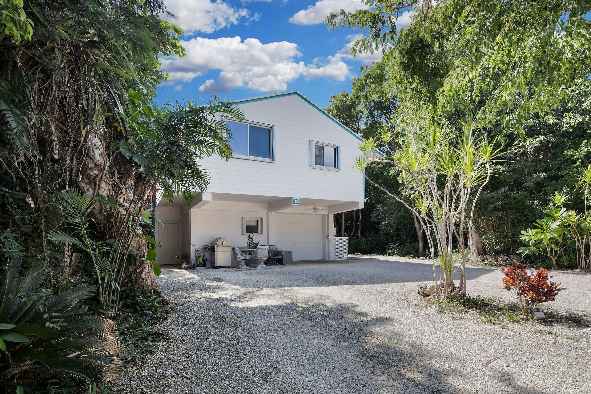 323 Bay View Avenue, Key Largo, FL 33037 Photo