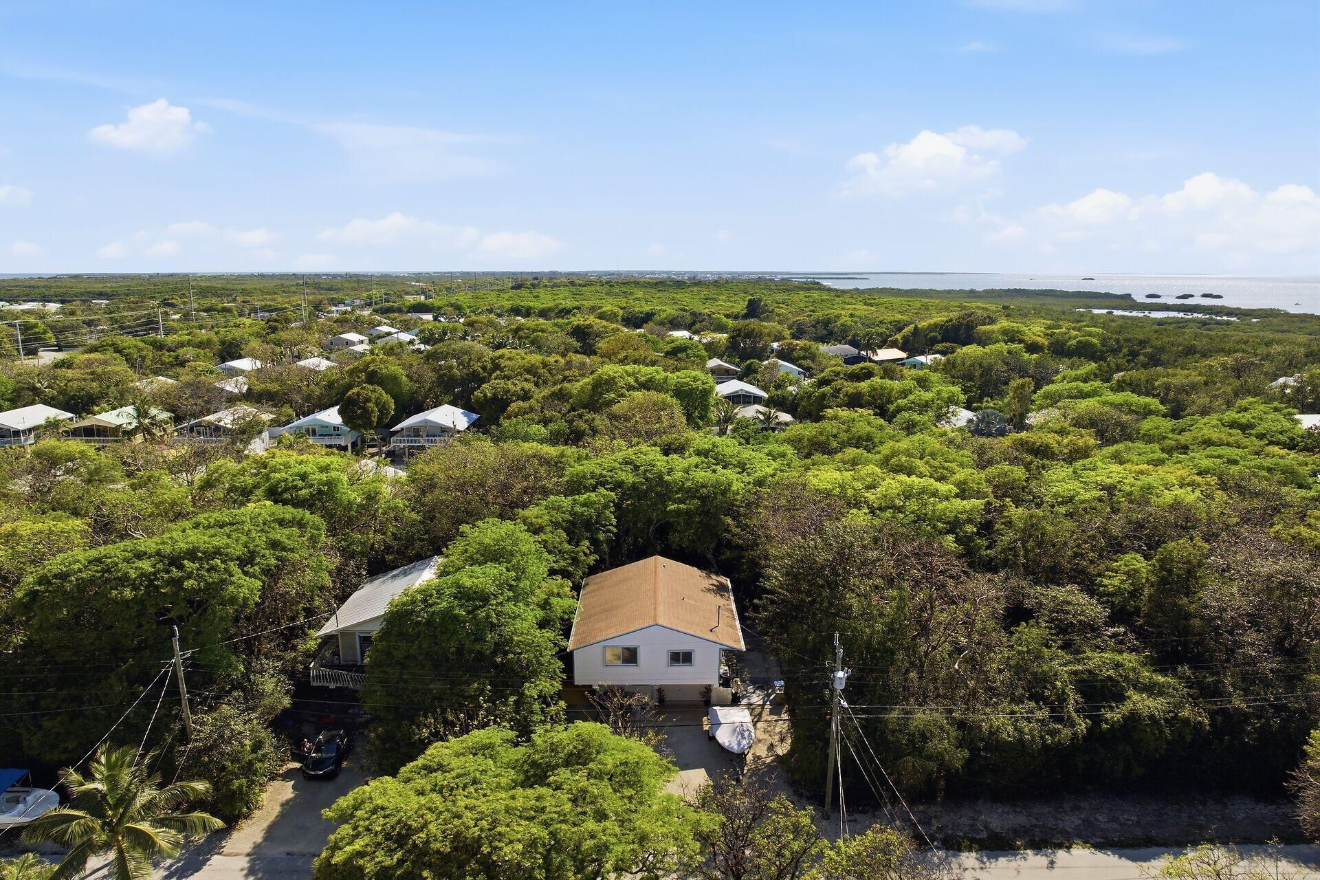 323 Bay View Avenue, Key Largo, FL 33037 Photo